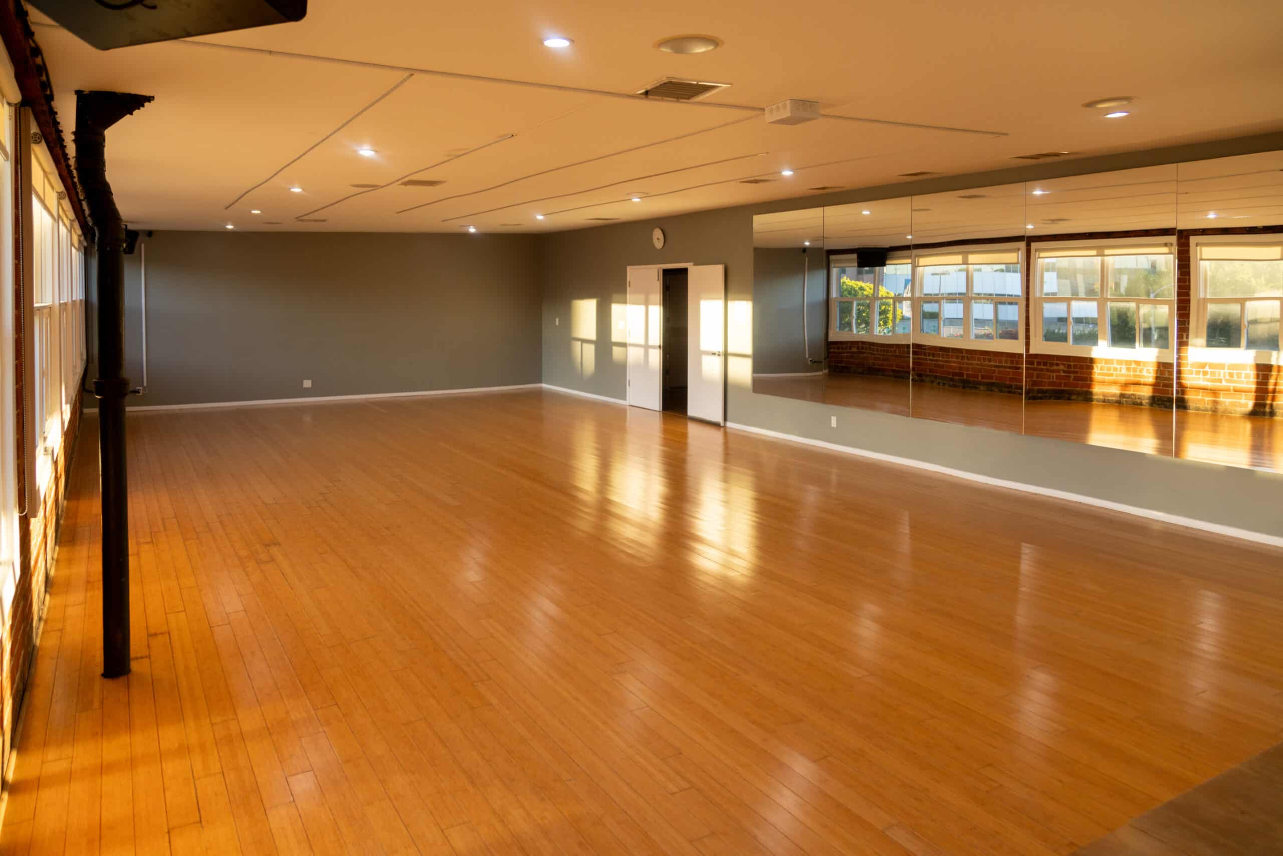 Bachata dancers in a studio